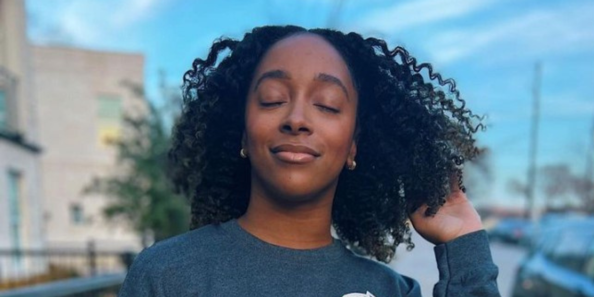 Why You Need to Clarify Your Coily Hair